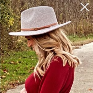 Meet your Posher, Kara